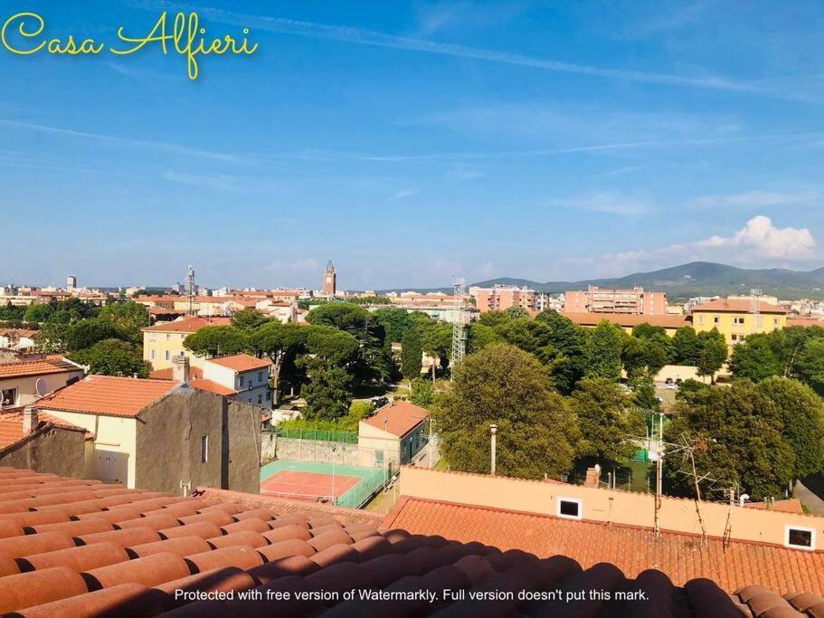 Casa Alfieri-Graziosa Mansarda In Centro A Livorno Apartman Kültér fotó