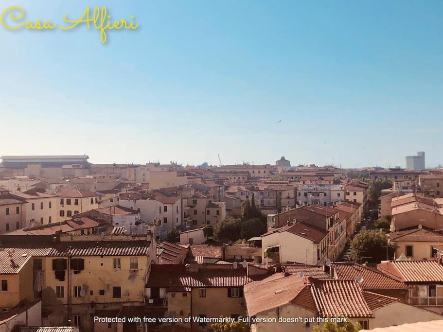 Casa Alfieri-Graziosa Mansarda In Centro A Livorno Apartman Kültér fotó